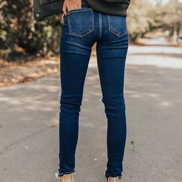 🔥HP!🔥 Opal Mid-Rise Super Skinny Distressed Jeans - Picture 4 of 9